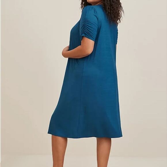 Torrid Fit and Flare Short Sleeve Duster Teal Blue Green | Torrid Size 0 - Picture 2 of 6